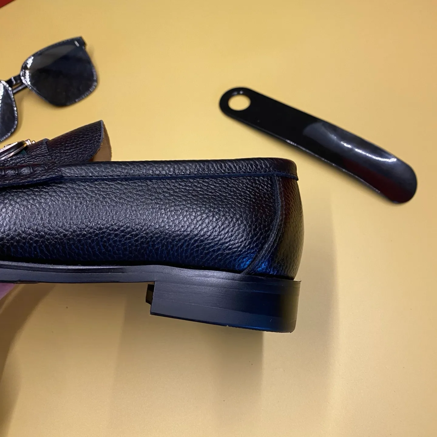 Men's men's shoes💰 440💰💰Gucci official website men's business formal leather shoes update💥Hong Kong counter synchronized new styles💥completely one to one replica shipment👍zero gap in counter quality 0⃣️made of imported cowhide on the outside➕cowhide lining, black, matching size 38-44...
